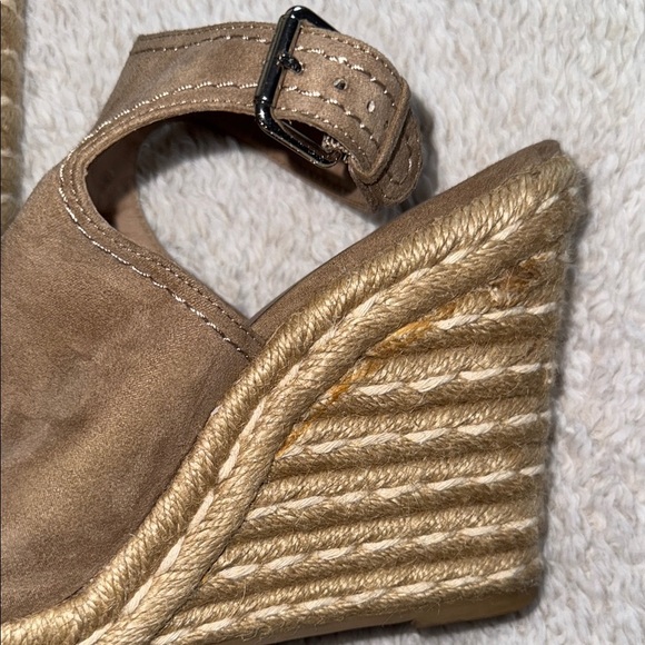 👡 Women’s Merona Peep Toe Espadrille Wedges – Taupe, Size 10 - Picture 4 of 13